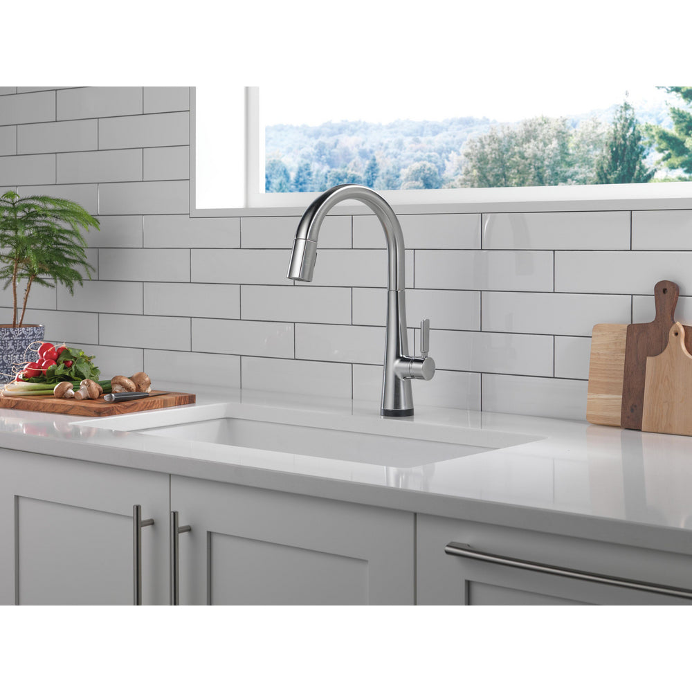 Delta Monrovia Single Handle Pull-Down Kitchen Faucet With Touch2O Technology - 9191T