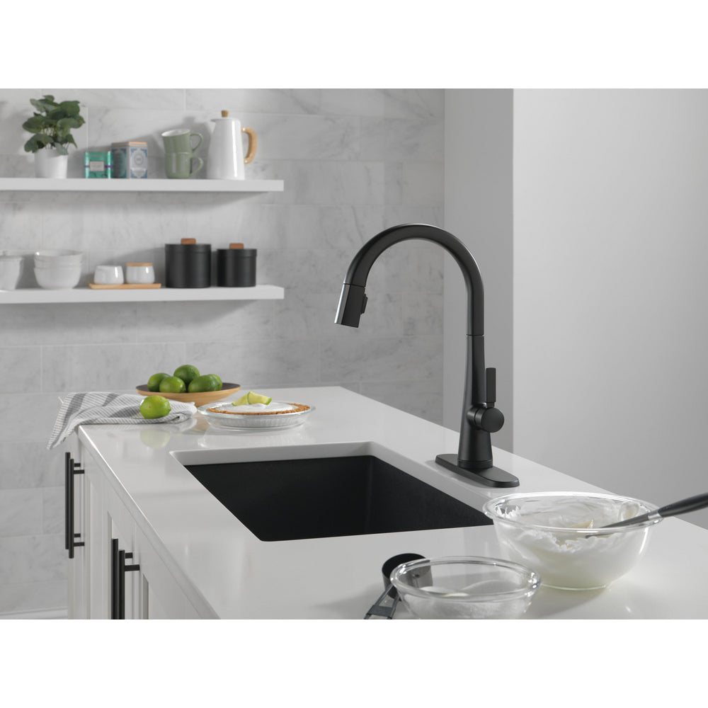 Delta Monrovia Single Handle Pull-Down Kitchen Faucet With Touch2O Technology - 9191T