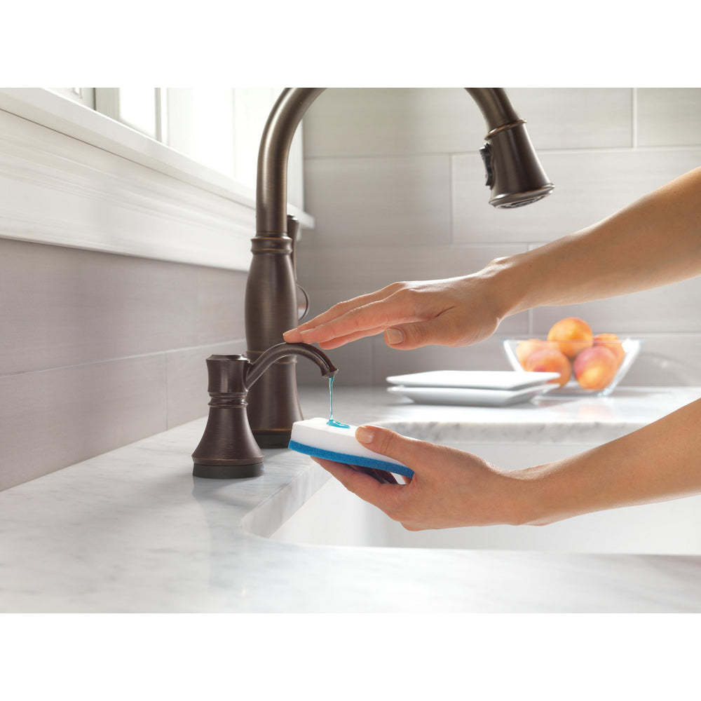 Delta Cassidy Single Handle Pull-Down Kitchen Faucet with Touch2O and ShieldSpray Technologies - 9197T