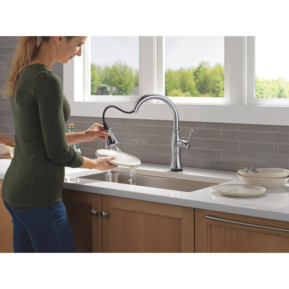 Delta Cassidy Touchless Kitchen Pulldown Faucet – 9197TL