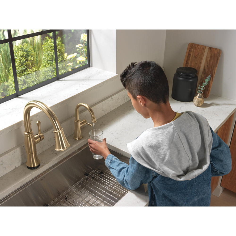 Delta Cassidy Touchless Kitchen Pulldown Faucet – 9197TL