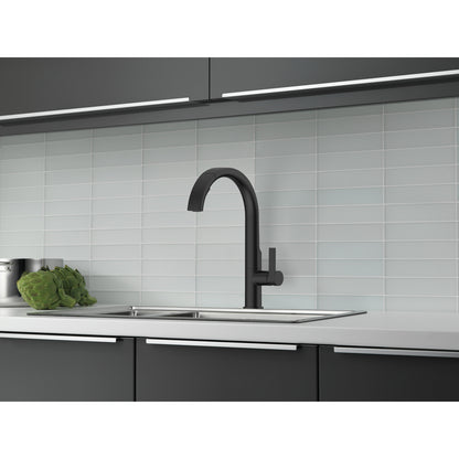 Delta Keele Single Handle Pull Down Kitchen Faucet - 940LF