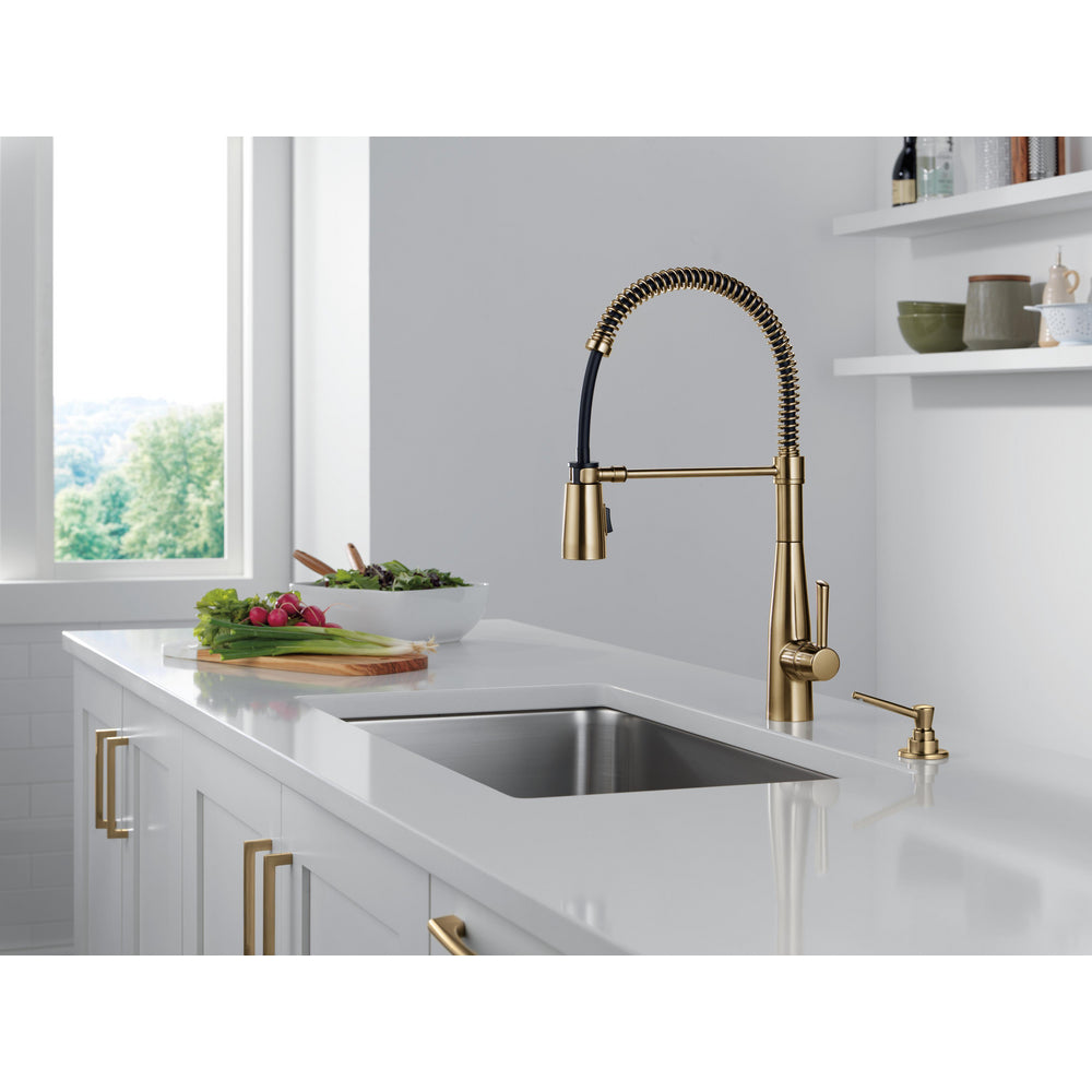 Delta Essa Single-Handle Pull-Down Spring Kitchen Faucet - 9613