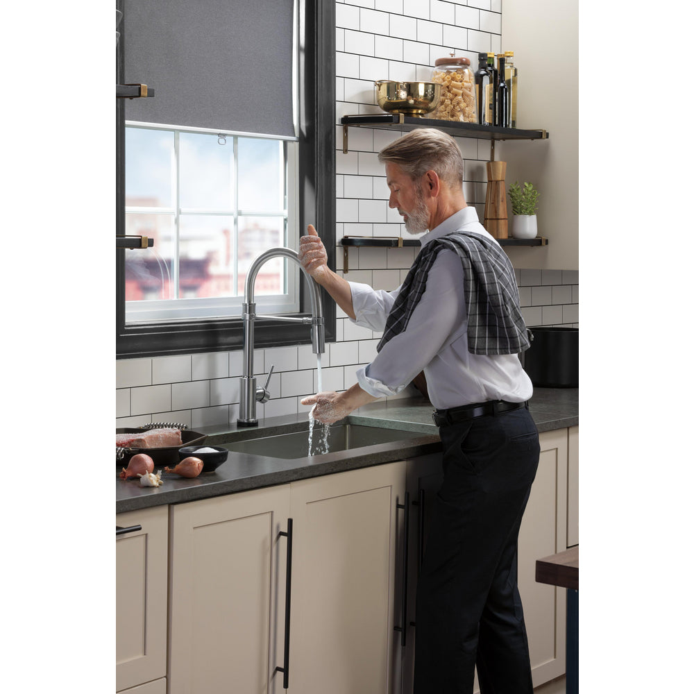 Delta Trinsic Single-Handle Pull-Down Spring Kitchen Faucet with Touch2O Technology - 9659T