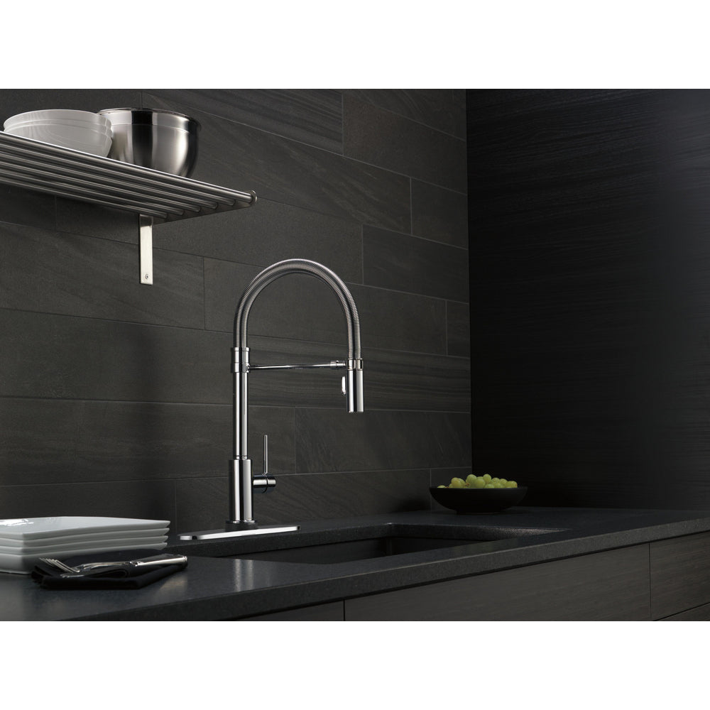 Delta Trinsic Single-Handle Pull-Down Spring Kitchen Faucet with Touch2O Technology - 9659T