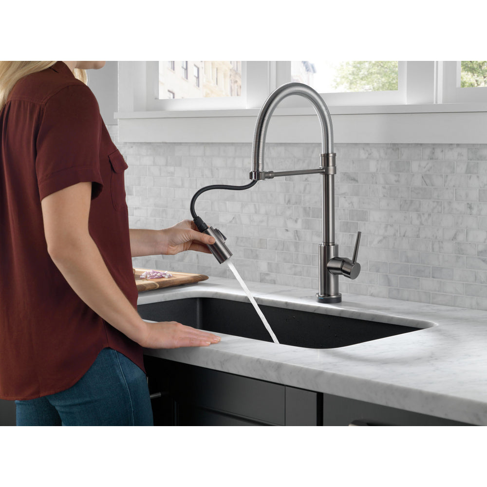 Delta Trinsic Single-Handle Pull-Down Spring Kitchen Faucet with Touch2O Technology - 9659T