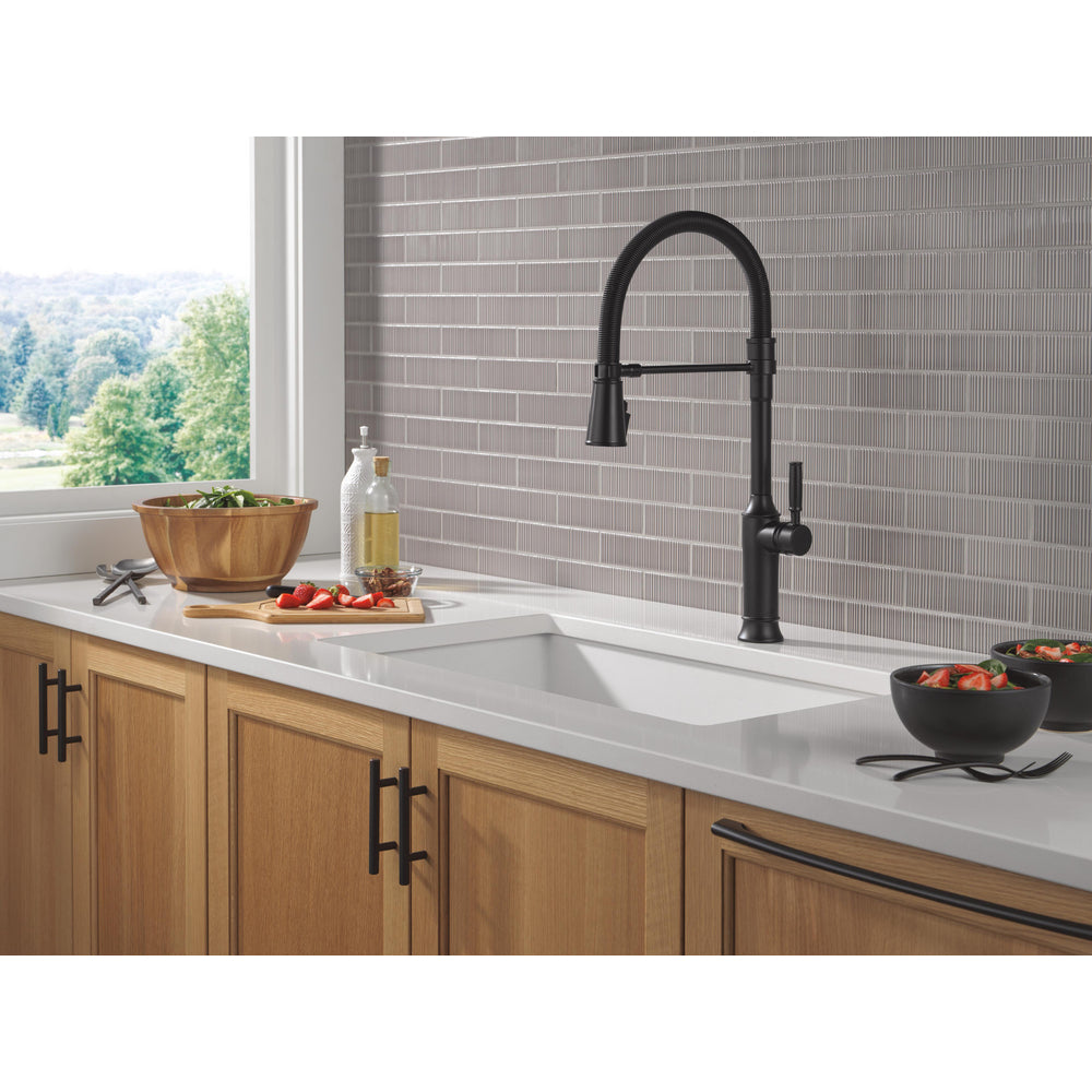 Delta Renaldi Single-Handle Pull-Down Spring Kitchen Faucet - 9684
