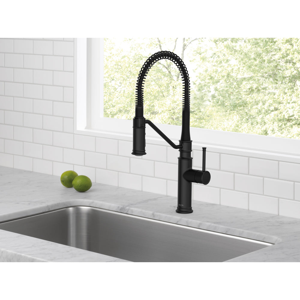 Robinet de cuisine industriel à ressort rétractable Delta Prodeco - 983LF