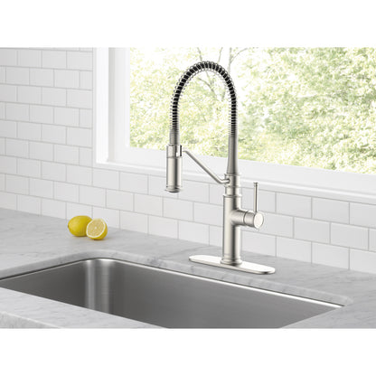 Robinet de cuisine industriel à ressort rétractable Delta Prodeco - 983LF