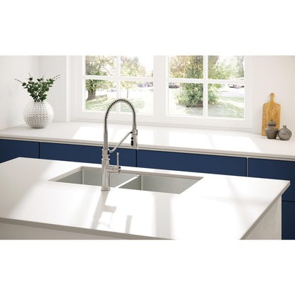 Robinet de cuisine industriel à ressort rétractable Delta Prodeco - 983LF