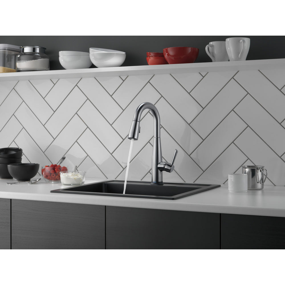 Delta Essa Single Handle Pull-Down Bar/Prep Faucet with Touch2O Technology - 9913T
