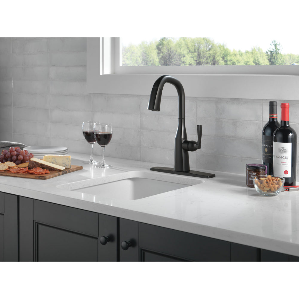 Delta Stryke Single Handle Pull-Down Bar/Prep Faucet - 9976