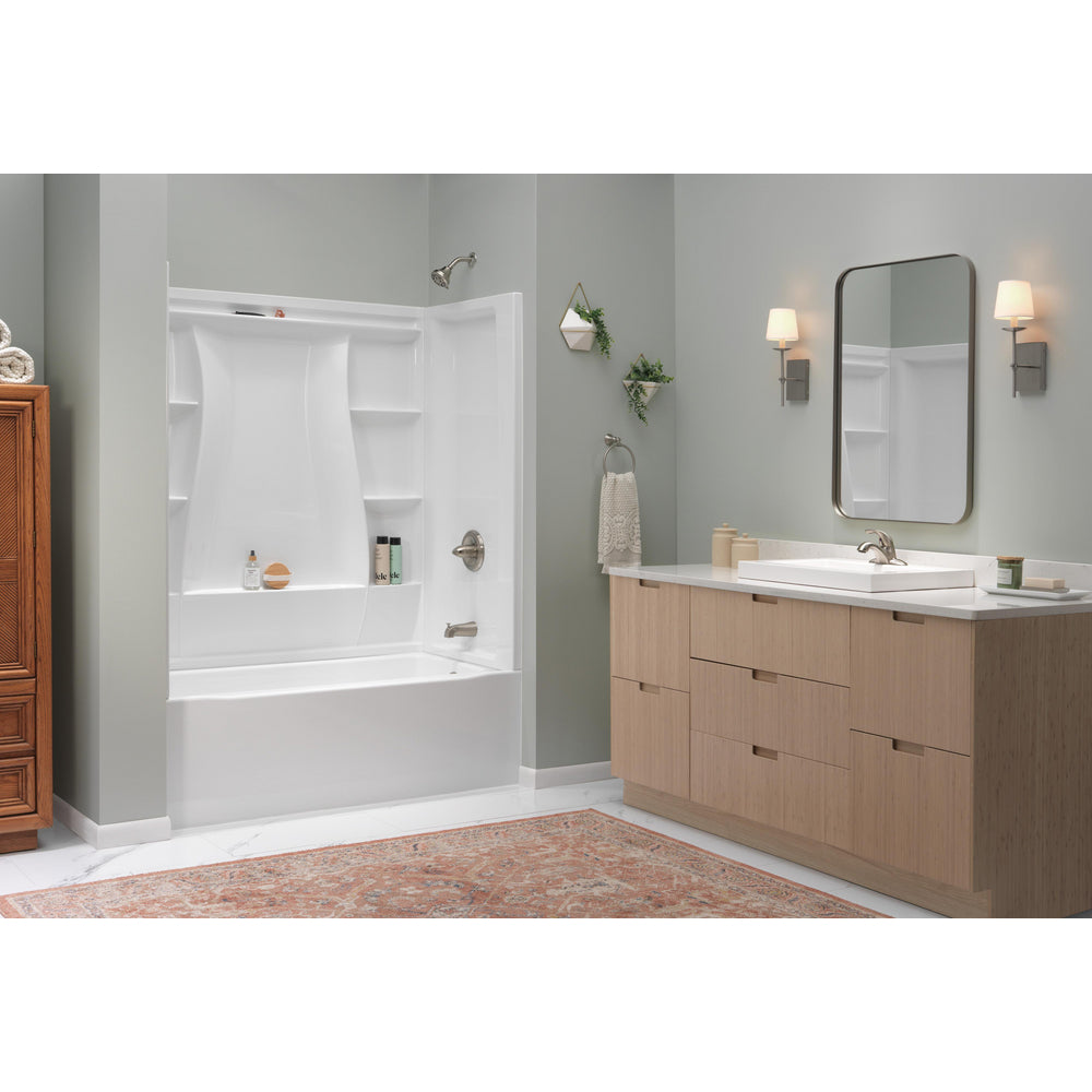 Delta Classic Single Handle Centerset Bathroom Faucet - 520