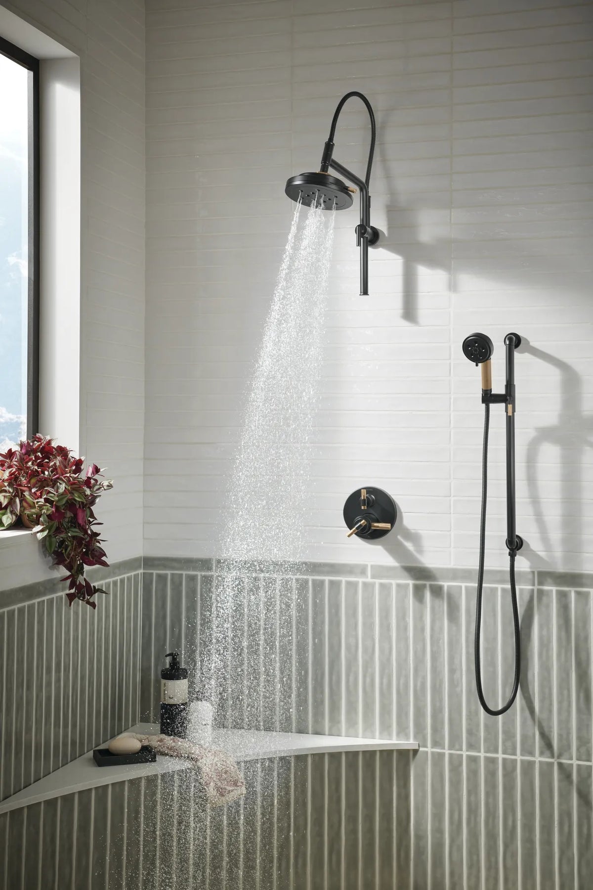 Brizo Litze T75635-BLLHP installed view 5; handles and other fixtures sold separately