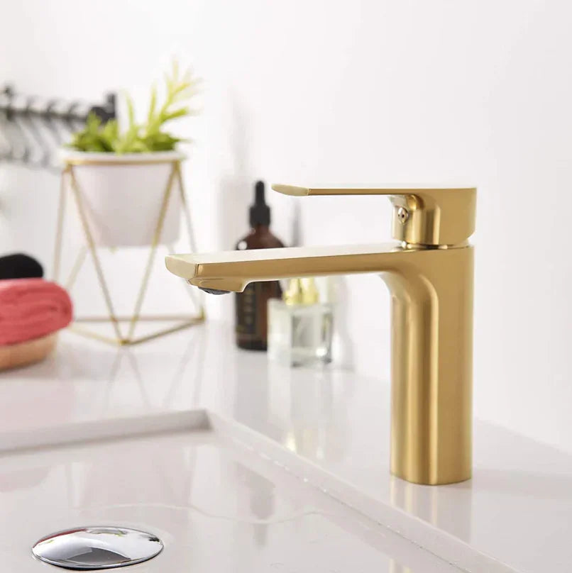 Kodaen Timelyss Single Hole Bathroom Faucet