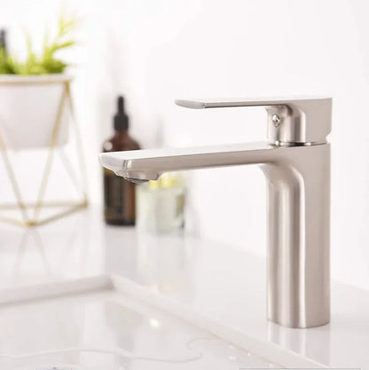 Kodaen Timelyss Single Hole Bathroom Faucet