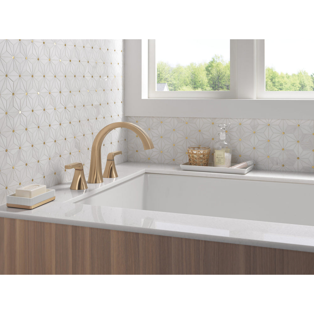 Delta T2762 Champagne Bronze - in context