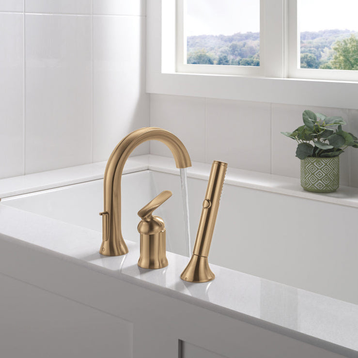 Delta T3745 Champagne Bronze - lifestyle