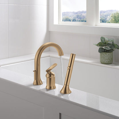 Delta T3745 Champagne Bronze - lifestyle