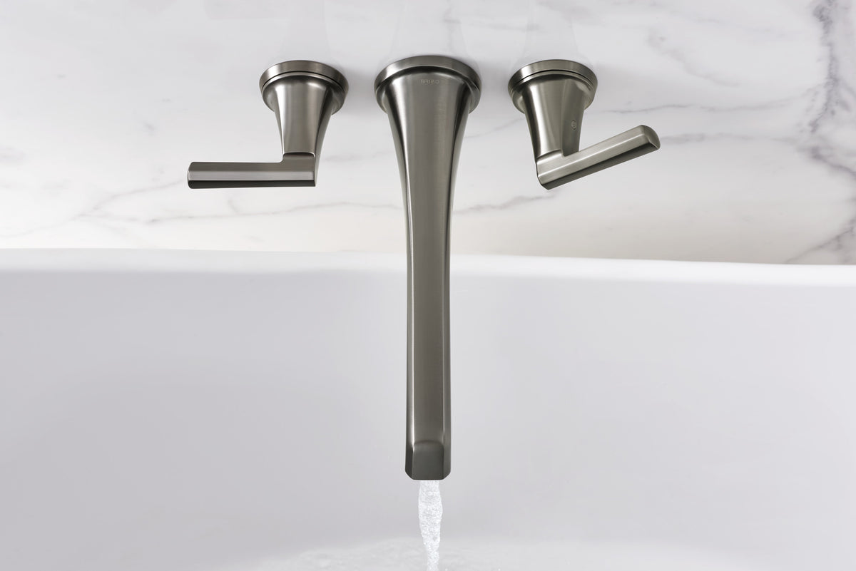 Brizo T70498 in SL, installation inspiration; other fixtures and optional accessories shown are sold separately.