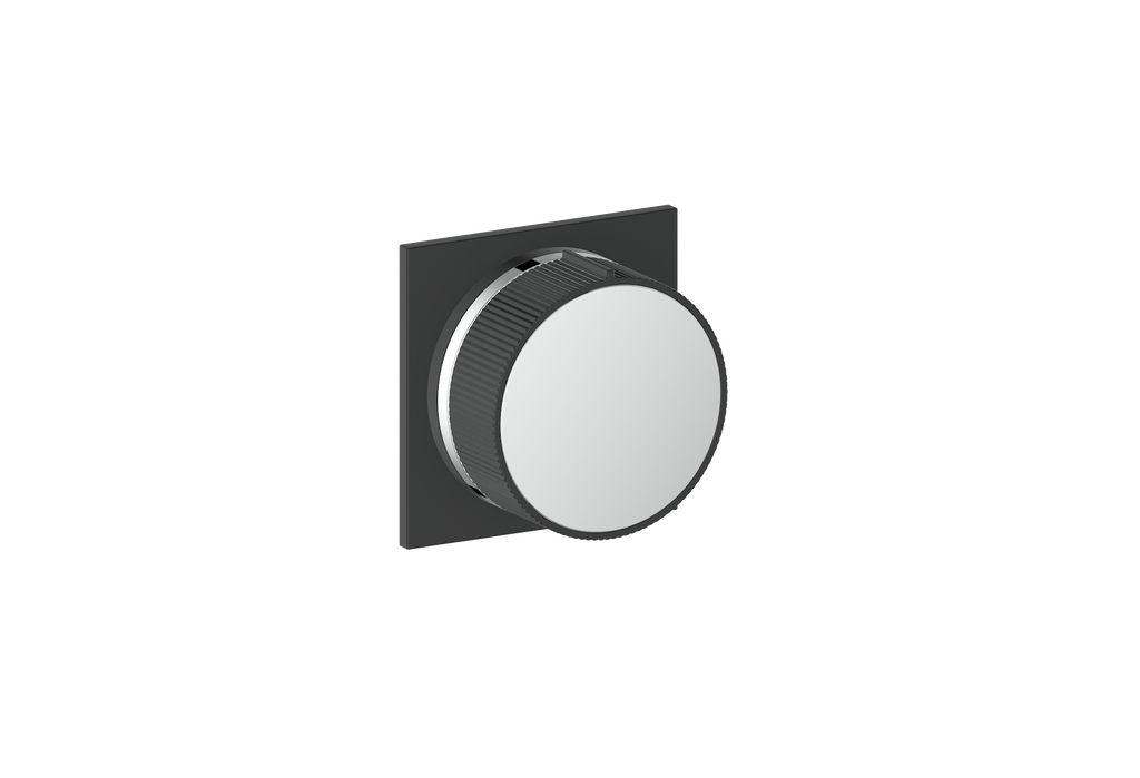 Moon / Polished Chrome