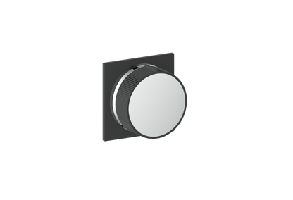 Moon / Polished Chrome