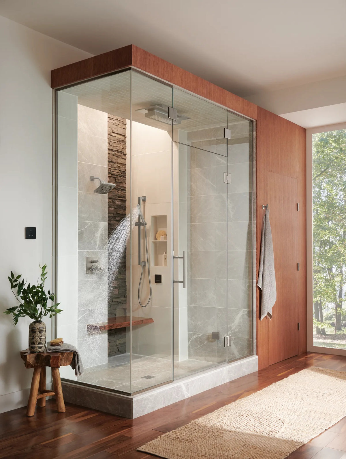 Brizo T75622 NK installed setting; handles, rough-in and other fixtures sold separately