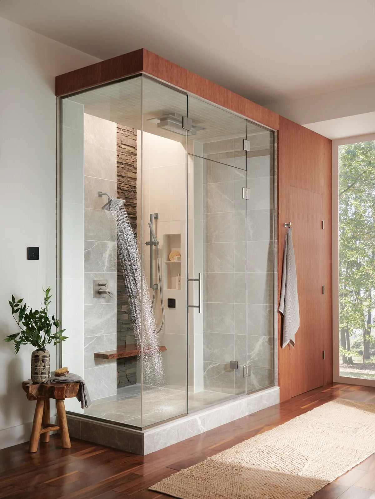 Brizo T75622 NK installed setting; handles, rough-in and other fixtures sold separately