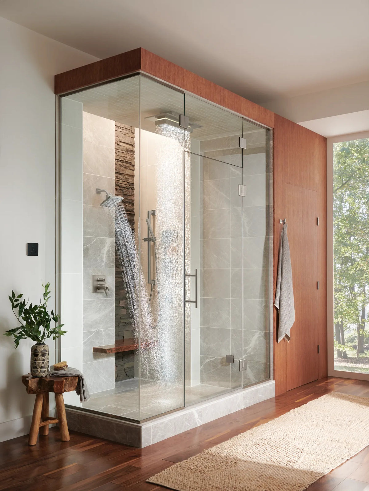 Brizo T75622 NK installed setting; handles, rough-in and other fixtures sold separately