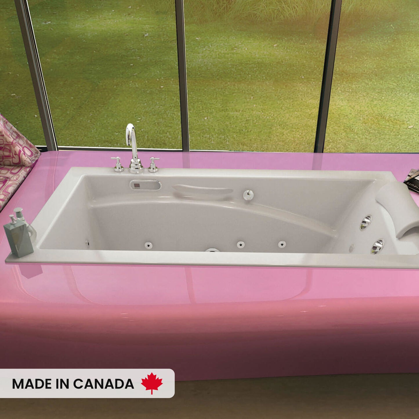 Maax Optik 6636 Acrylic Alcove End/Right/Left Drain Bathtub in White