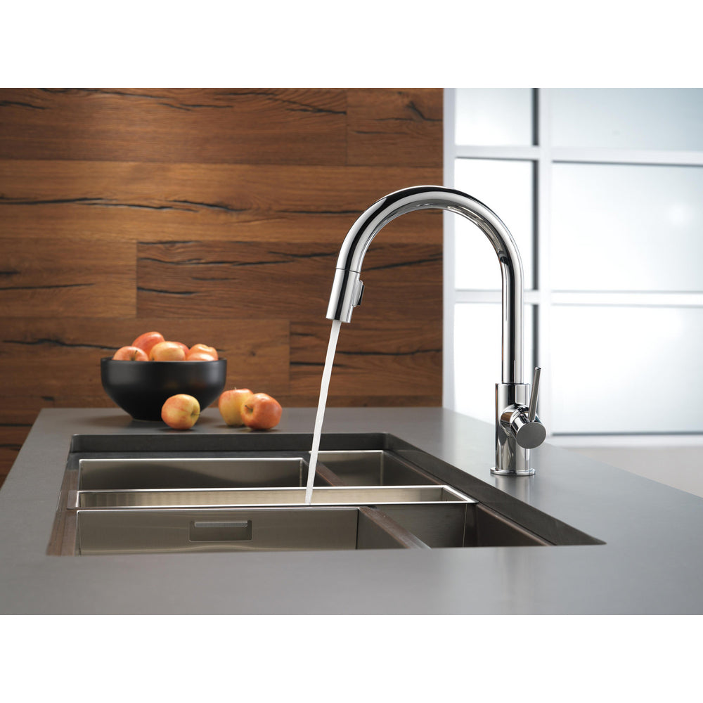 Delta Trinsic Single Handle Pull-Down Kitchen Faucet 1.8 GPM
