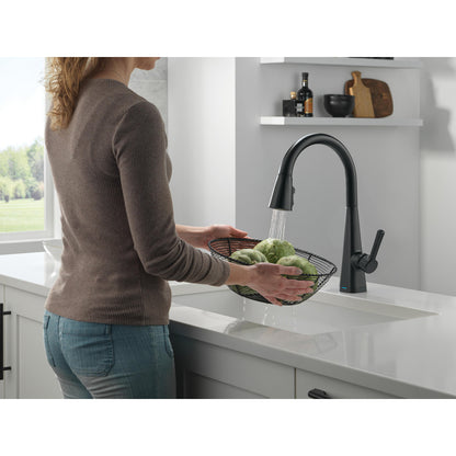 Delta Lenta Touchless Pull-Down Kitchen Faucet