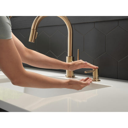 Delta Trinsic Single Handle Pull-Down Kitchen Faucet 1.8 GPM