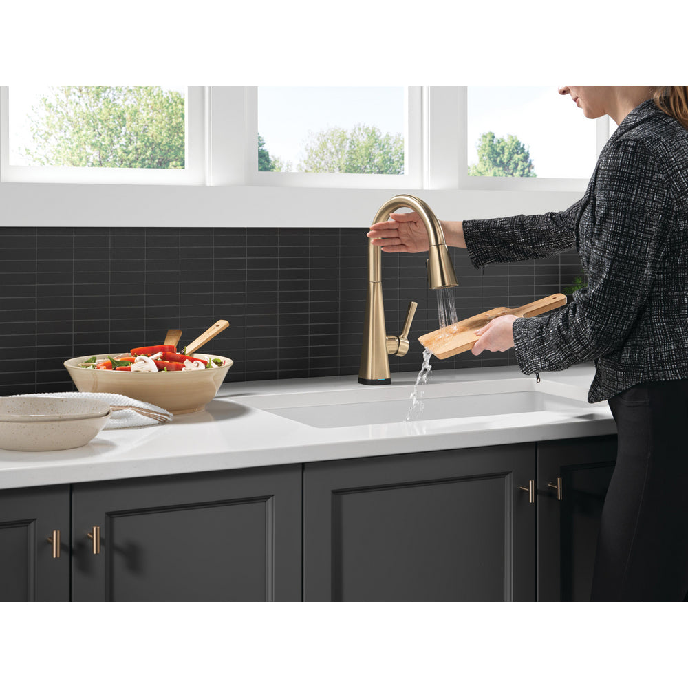Delta Lenta Touchless Pull-Down Kitchen Faucet