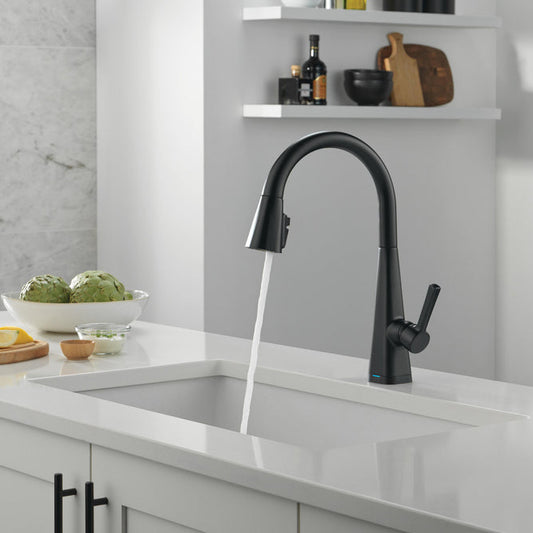 Delta Lenta Touchless Pull-Down Kitchen Faucet