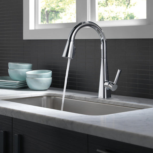 Delta Lenta Single-Handle Pull-Down Kitchen Faucet