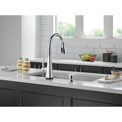 Delta Lenta Touchless Pull-Down Kitchen Faucet