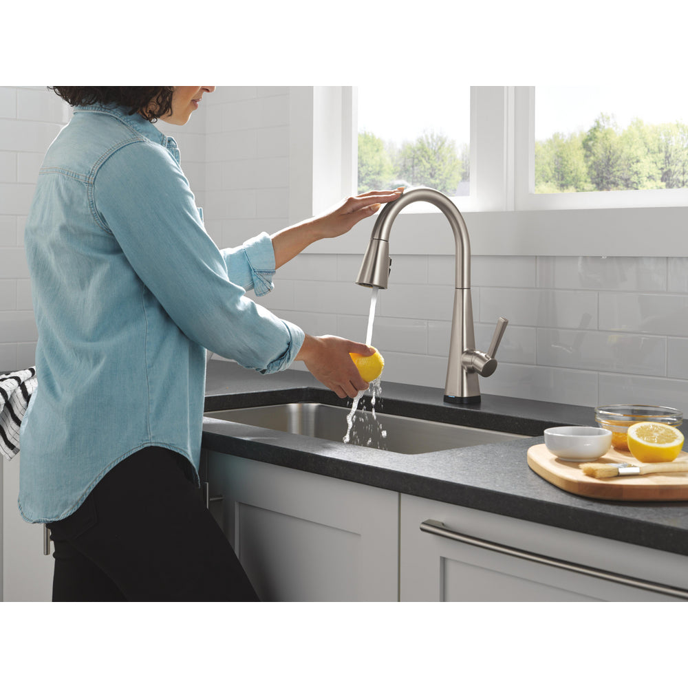 Robinet de cuisine Delta Lenta Touchless avec douchette extractible