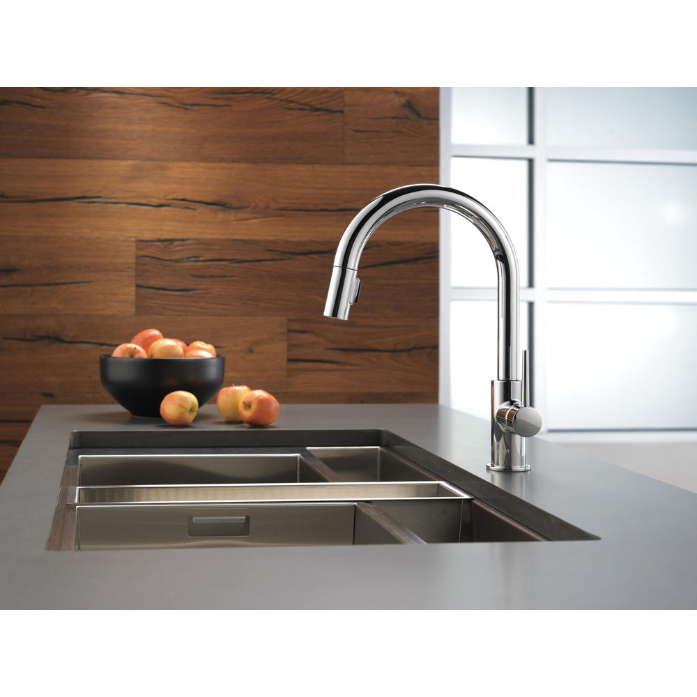 Delta Trinsic Single Handle Pull-Down Kitchen Faucet 1.8 GPM