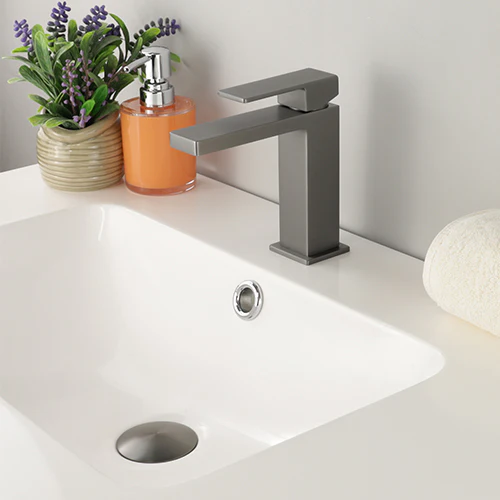 Kodaen New Madison Single Hole Bathroom Faucet