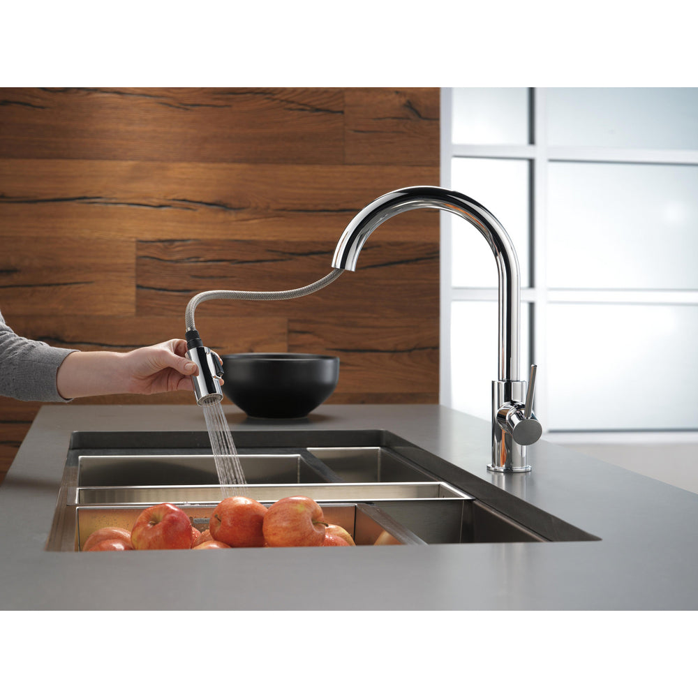 Delta Trinsic Single Handle Pull-Down Kitchen Faucet 1.8 GPM