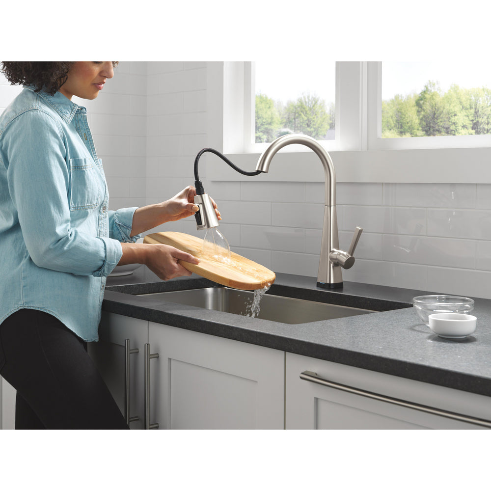 Robinet de cuisine Delta Lenta Touchless avec douchette extractible