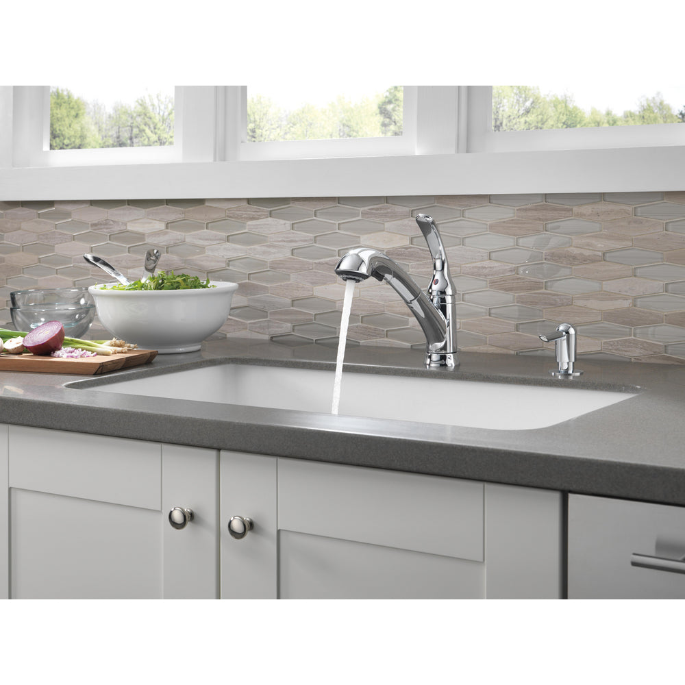 Delta Principals Single Handle Pull-Out Kitchen Faucet