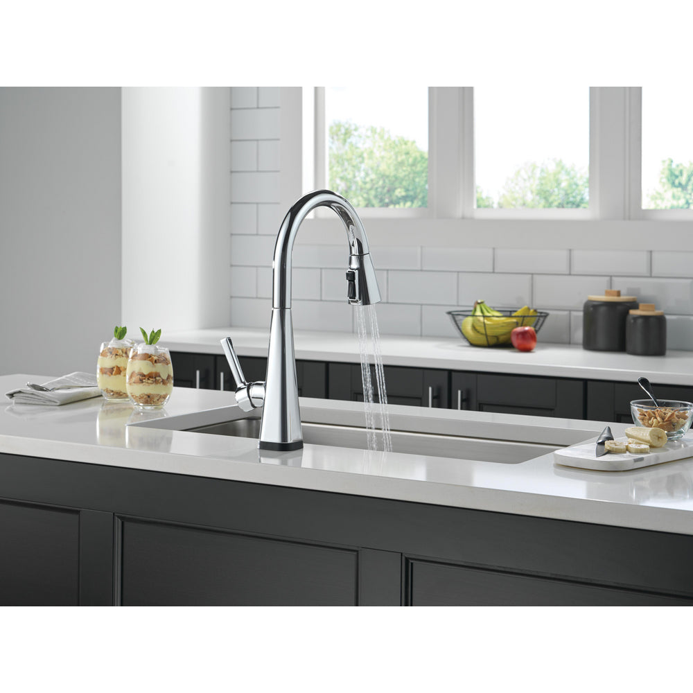 Delta Lenta Touchless Pull-Down Kitchen Faucet