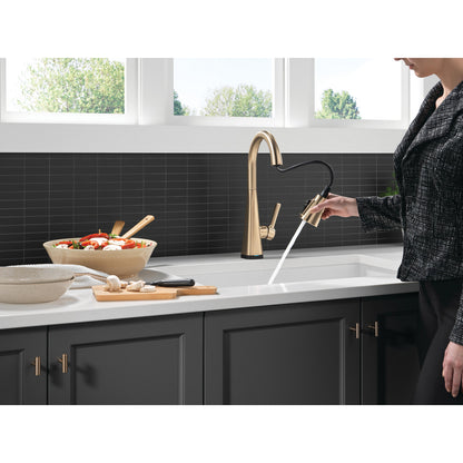 Delta Lenta Touchless Pull-Down Kitchen Faucet