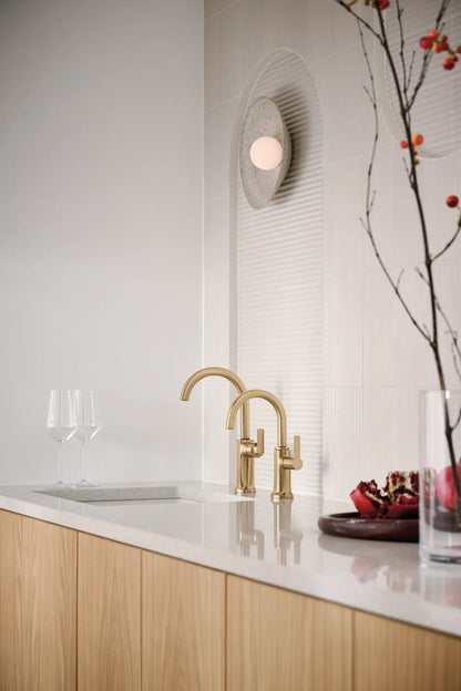 Robinet d'eau chaude instantanée Brizo Kintsu avec bec Arc – 61306LF-H