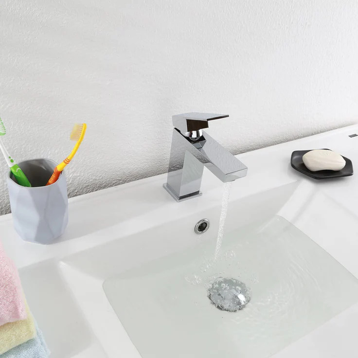 Kodaen Madison Single Hole Bathroom Faucet