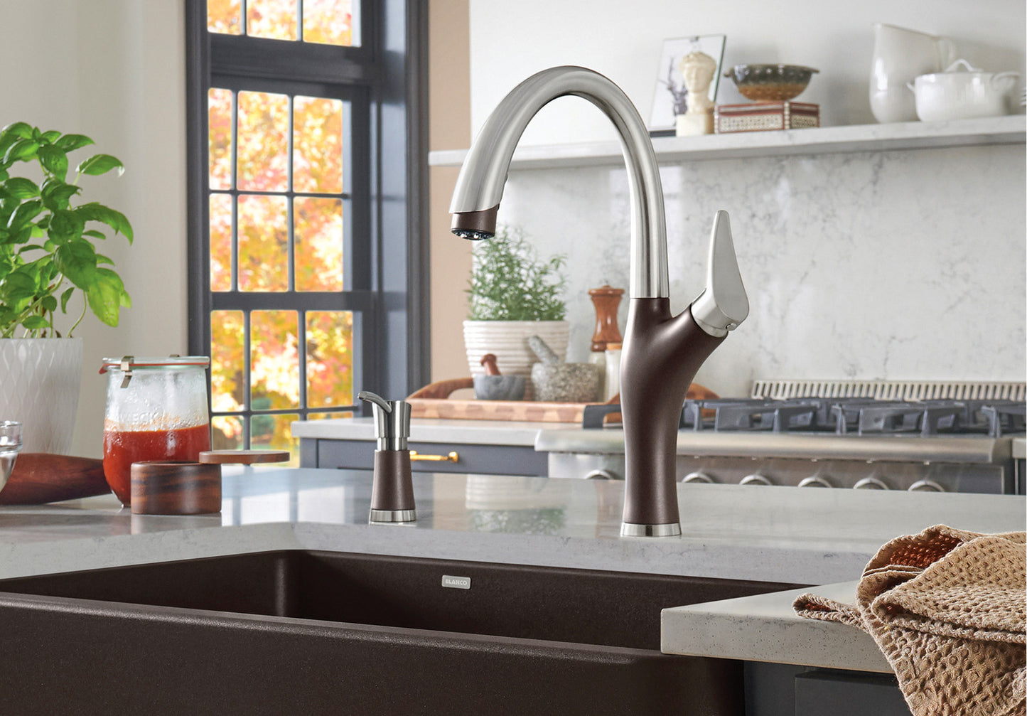 Blanco Artona Pull-Down Kitchen Faucet 1.5 GPM