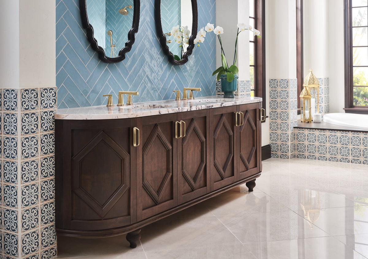 T70198-GL — manufacturer lifestyle/detail photo; additional products sold separately