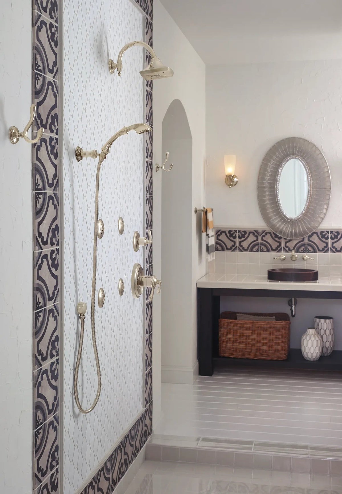 T70210-PNLHP — manufacturer lifestyle/detail photo; additional products sold separately